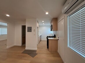 1144 Stanley Ave in Long Beach, CA - Building Photo - Building Photo