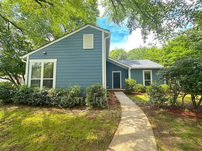 property at 11824 Larkridge Ct