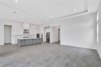 9073 Wisteria Wy in Naples, FL - Building Photo - Building Photo