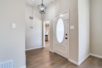 5529 Village Green Dr in Mesquite, TX - Building Photo - Building Photo