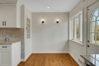 17 Halstead Rd in Mendham, NJ - Building Photo - Building Photo