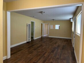 1710 S Teilman Ave in Fresno, CA - Foto de edificio - Building Photo