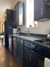 2041 W McLean Ave in Chicago, IL - Building Photo - Building Photo