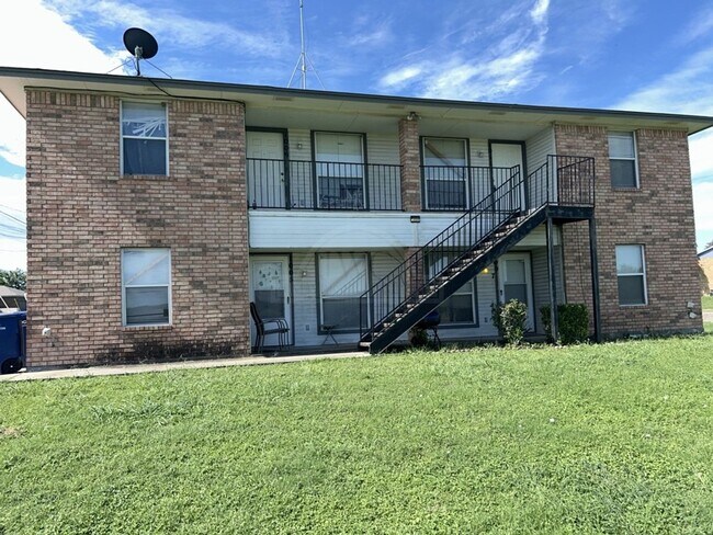 1011 Industrial Ave in Copperas Cove, TX - Building Photo - Building Photo