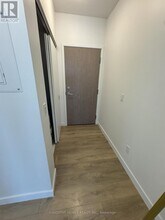 215 Queen St W in Toronto, ON - Building Photo - Building Photo