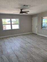 21 W Grant St in Orlando, FL - Building Photo - Building Photo