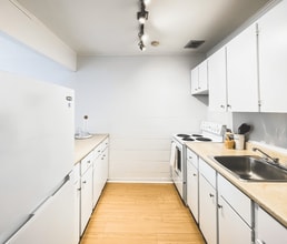 Cornwall Manor in St John's, NL - Building Photo - Building Photo