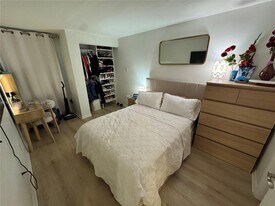 13926 SW 65th Terrace in Miami, FL - Building Photo