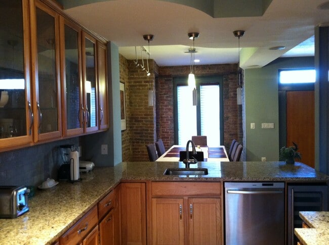 1000 Park Rd NW in Washington, DC - Foto de edificio - Building Photo