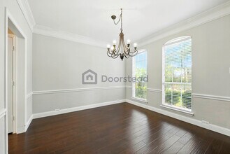 1924 Waterford Dr in Grapevine, TX - Foto de edificio - Building Photo