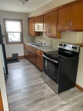 989 Sunset Blvd in Mansfield, OH - Building Photo - Building Photo