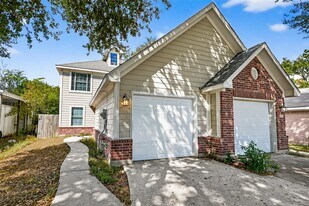 406 Texas St in Tomball, TX - Building Photo