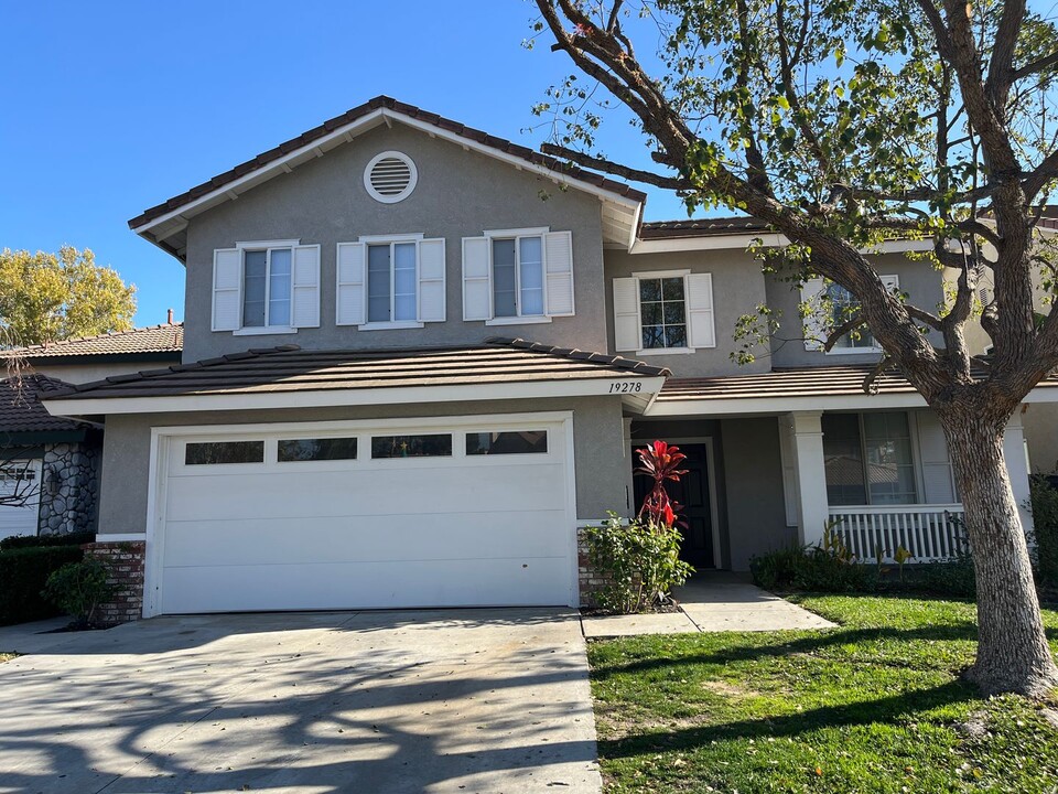 19278 White Dove Ln in Riverside, CA - Building Photo