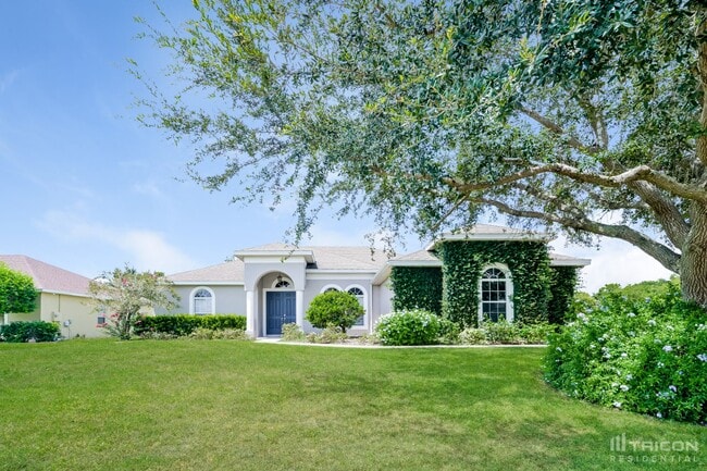 property at 36831 Queen Bee Ln