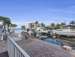 112 Seagull Ln in Tavernier, FL - Building Photo - Building Photo