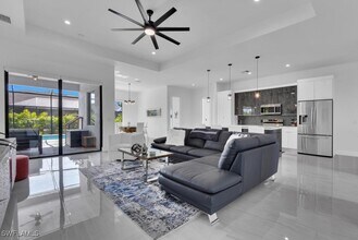 4615 SW 18th Ave in Cape Coral, FL - Building Photo - Building Photo