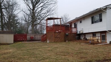 14231 Clayton St in Rockville, MD - Building Photo - Building Photo