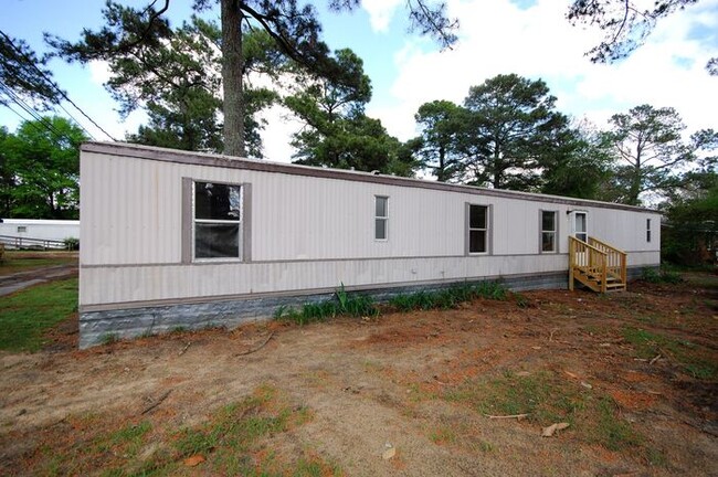 property at 107 Tipton Ln