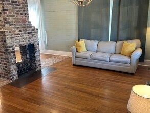 704 Barkley St SW in Hartselle, AL - Building Photo - Building Photo