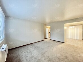 1628 Azalea Dr in Fort Collins, CO - Building Photo - Building Photo