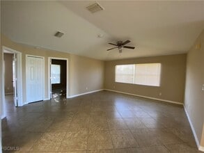 1127 Gilbert Ave S in Lehigh Acres, FL - Building Photo - Building Photo