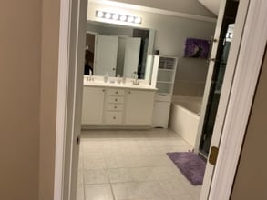 180 Pebble Brooke Ct in Covington, GA - Building Photo - Building Photo