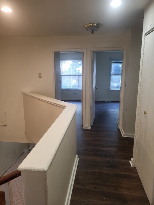 1811 Emerson St-Unit -Apt C in Evanston, IL - Foto de edificio