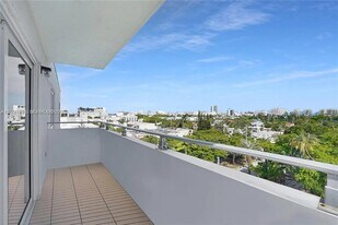1200 14th St in Miami Beach, FL - Building Photo