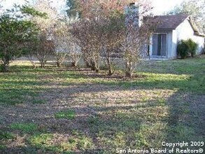 5809 Liberty Bell St in San Antonio, TX - Building Photo - Building Photo