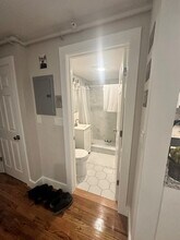 2 Snelling Pl in Boston, MA - Building Photo - Building Photo