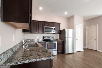 11973 Fuller St in Hampton, GA - Building Photo - Building Photo