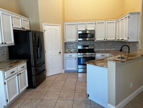 11 Naciemiento Ct in Roseville, CA - Building Photo - Building Photo