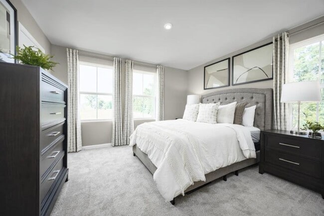 property at 4027 Vallhorn Ln