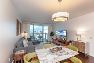 1551 Ala Wai Blvd in Honolulu, HI - Building Photo - Building Photo