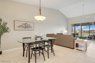 9189 Spring Run Blvd in Bonita Springs, FL - Building Photo - Building Photo