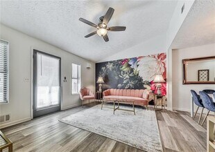 216 Goshen Ln in Woodstock, GA - Building Photo - Building Photo