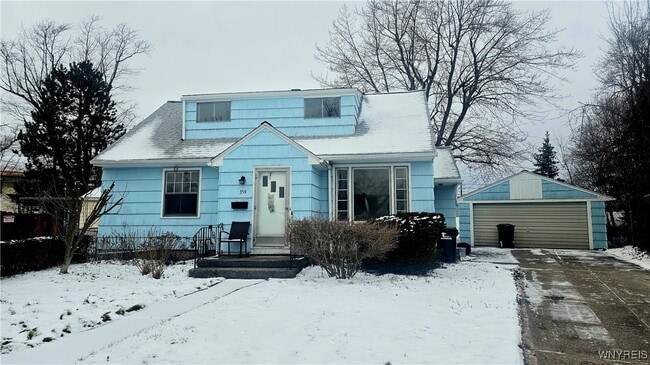 property at 359 Wrexham Ct N