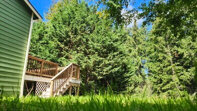 35336 10th Pl SW in Federal Way, WA - Building Photo - Building Photo