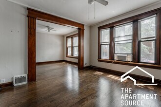 3606 W Grace St, Unit 1 in Chicago, IL - Building Photo - Building Photo