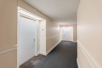 15 North Beacon St, Unit 402 in Boston, MA - Building Photo - Building Photo