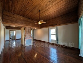 5443 10th St in Malone, FL - Building Photo - Building Photo