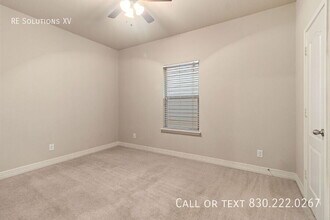 8806 Atwater Creek in San Antonio, TX - Building Photo - Building Photo