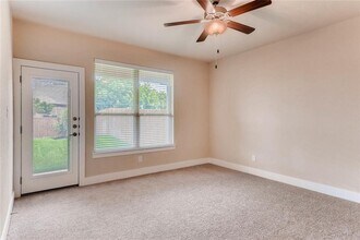 440 High Tech Dr in Georgetown, TX - Building Photo - Building Photo