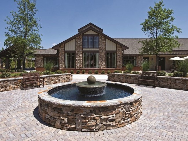 Kings Reserve Suwanee in Suwanee, GA - Building Photo - Building Photo
