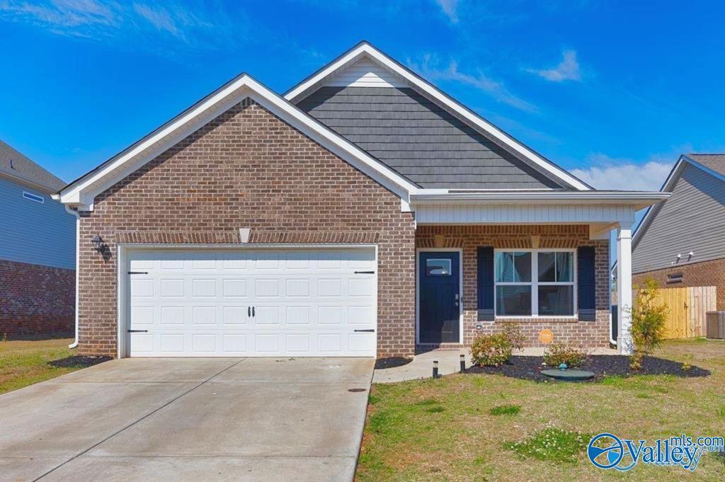 132 Morning Dew Rd in Toney, AL - Building Photo