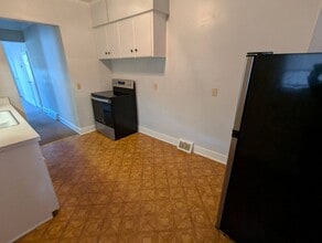 33 Central Ave in Ravena, NY - Building Photo - Building Photo