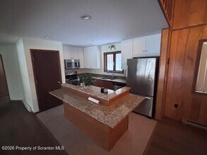 7 Lisa Ln in Gouldsboro, PA - Building Photo - Building Photo