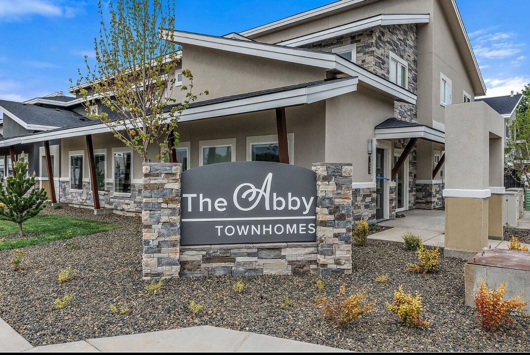 8959 W Irving St in Boise, ID - Building Photo