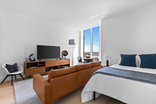 380 Harrison Ave in Boston, MA - Building Photo - Building Photo