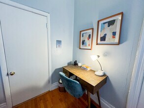 337 Beacon St, Unit 2 in Boston, MA - Building Photo - Building Photo